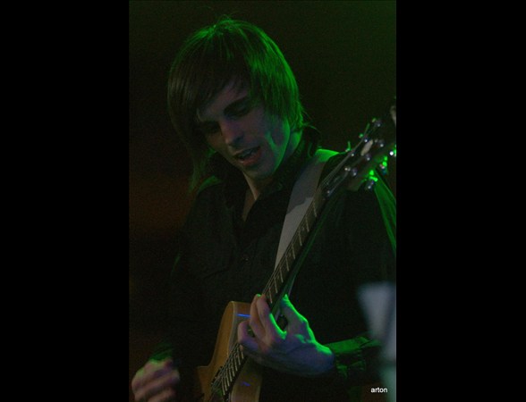 krest-kapely-Olgy-Lounove-Hard-rock-cafe17.jpg